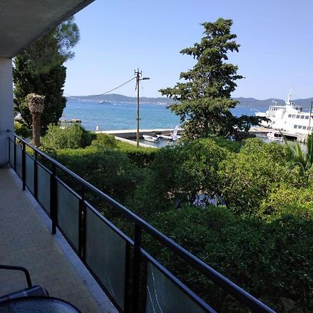 Amazing Seaview Apartment With A Balcony Near The Beach - Kneza Trpimira I Zadar Extérieur photo