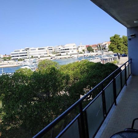 Amazing Seaview Apartment With A Balcony Near The Beach - Kneza Trpimira I Zadar Extérieur photo