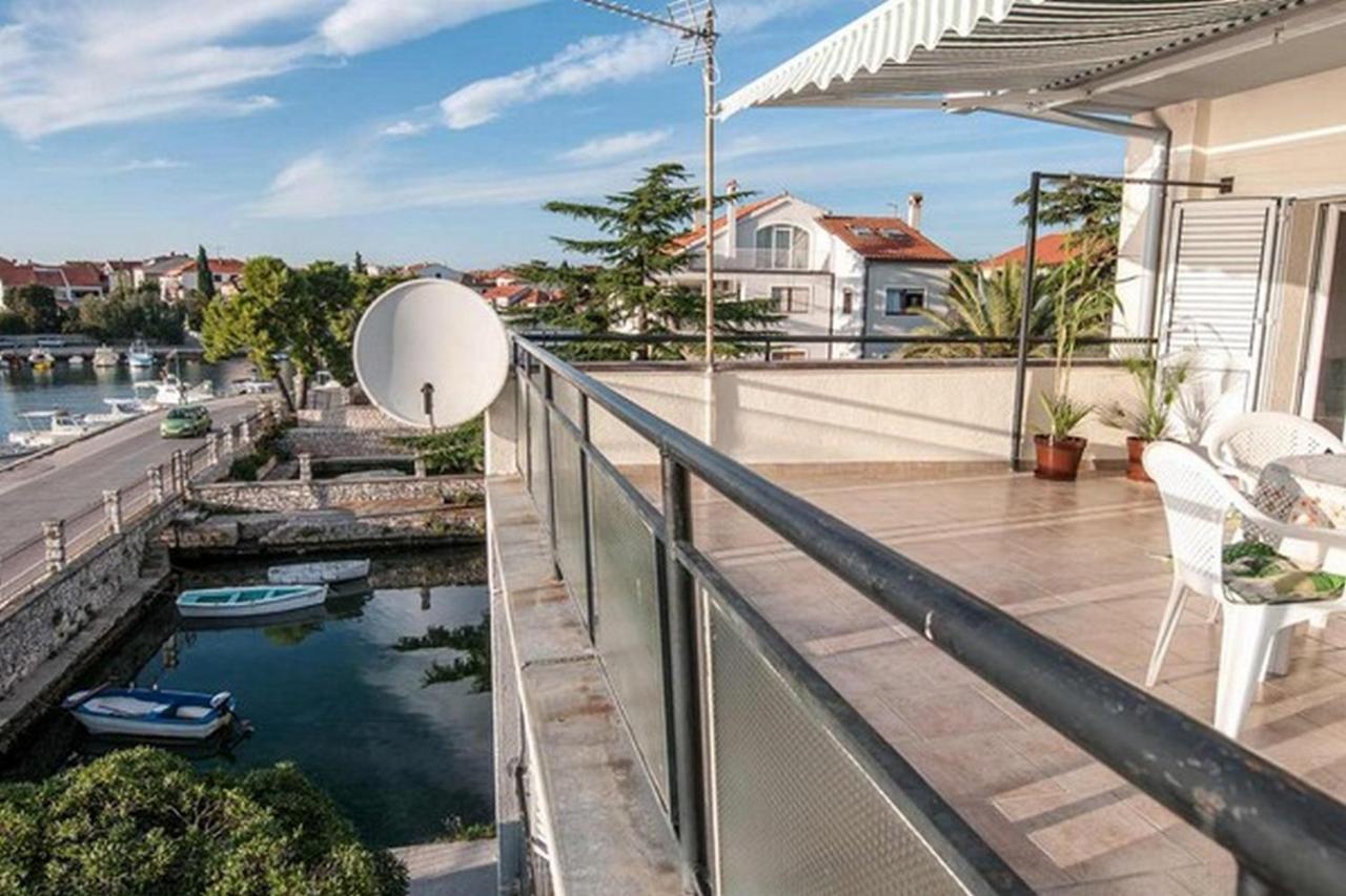 Amazing Seaview Apartment With A Balcony Near The Beach - Kneza Trpimira I Zadar Extérieur photo