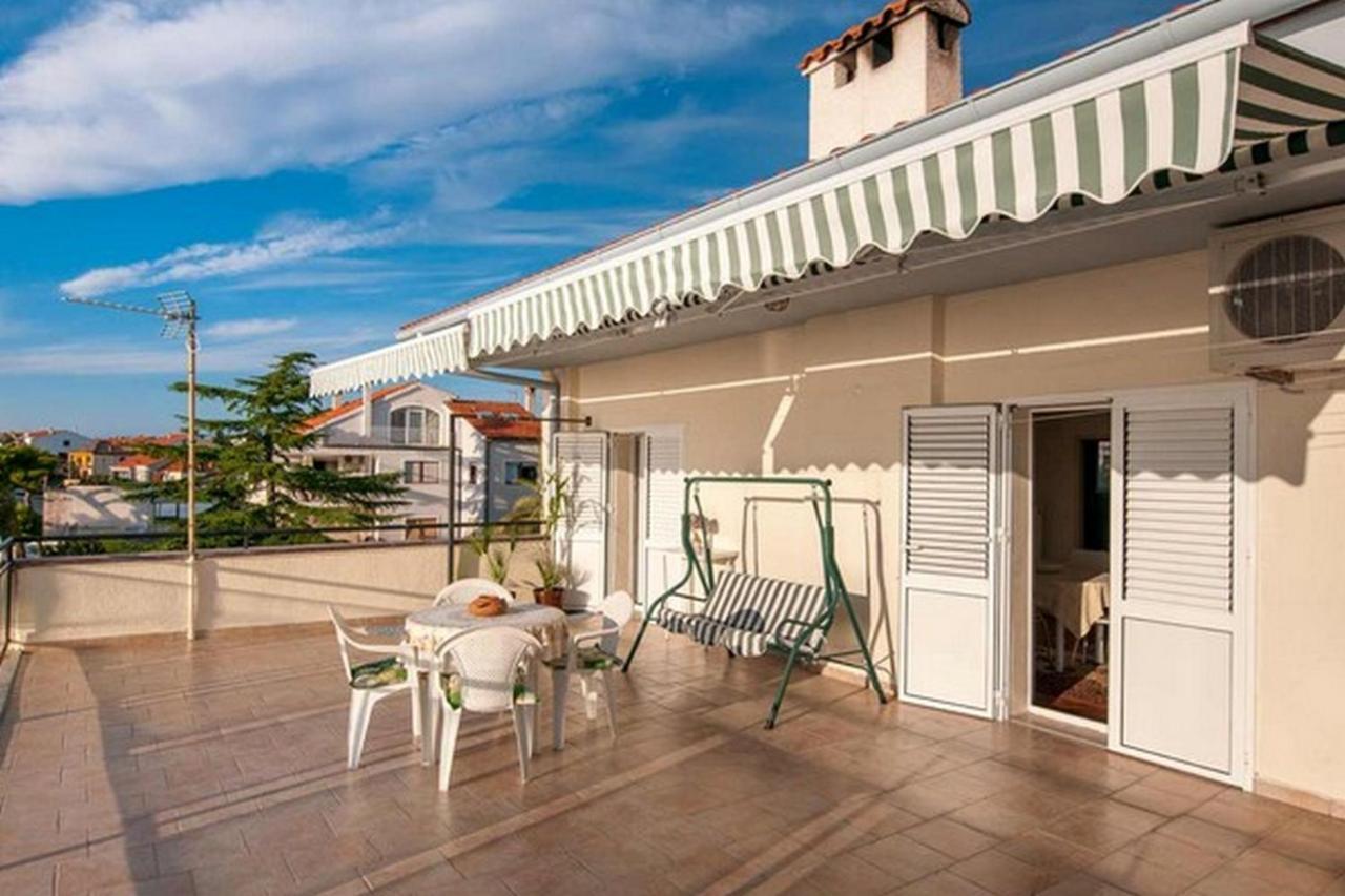 Amazing Seaview Apartment With A Balcony Near The Beach - Kneza Trpimira I Zadar Extérieur photo
