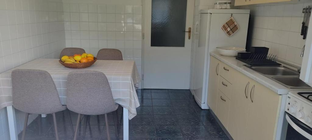 Amazing Seaview Apartment With A Balcony Near The Beach - Kneza Trpimira I Zadar Extérieur photo